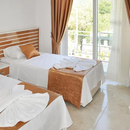 Sleeps 8 Pool Air Con Wifi Ovacik (Fethiye)