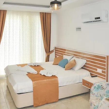 Sleeps 8 Pool Air Con Wifi * Ovacik (Fethiye)